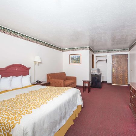 Days Inn By Wyndham Evanston Wy Buitenkant foto